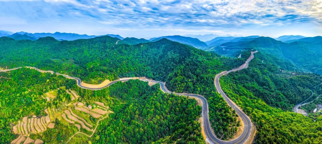 黃河一號(hào)旅游公路。圖源山西省文化和旅游廳